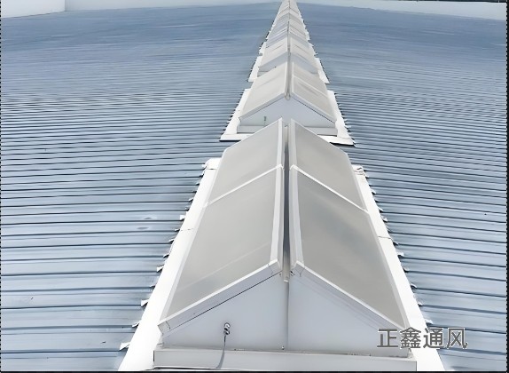 8型圆拱型电动采光天窗（侧开式）